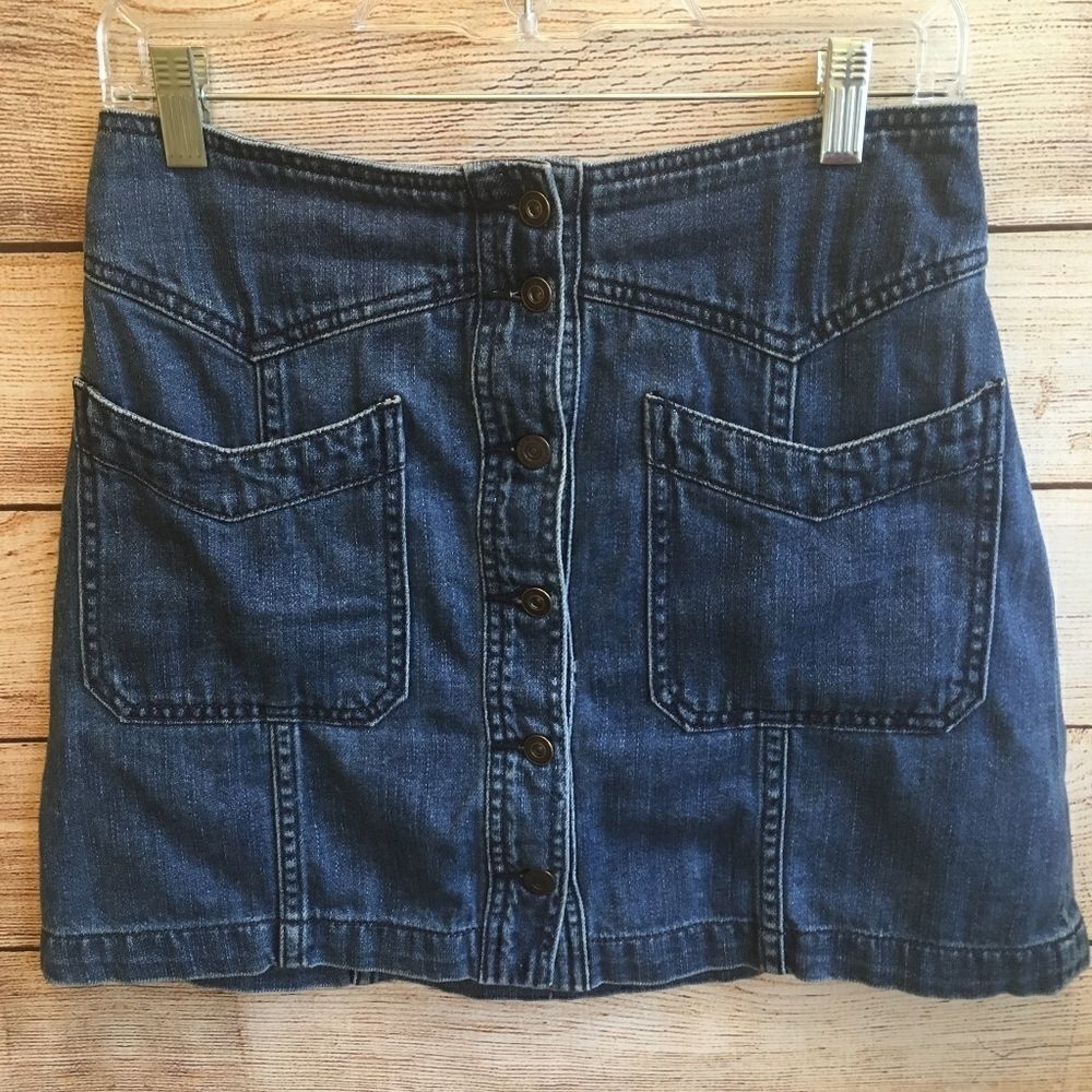 FREE PEOPLE DENIM MINI SKIRT - Picture 2 of 5